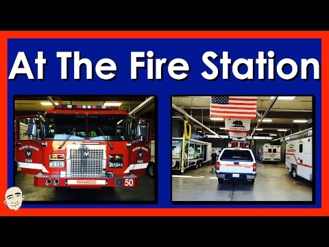 El término en inglés para estación de bomberos es fire station.